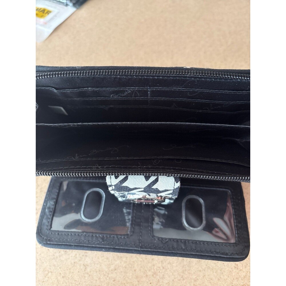 Vera Bradley Wallet - Picture 4 of 5
